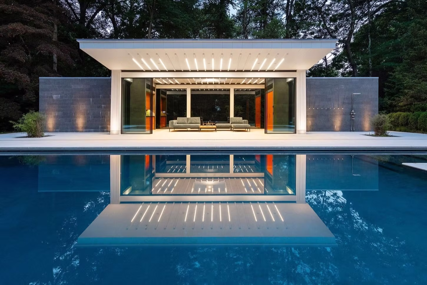 8664f8_aa2d14779727491ca1150b3c57c9dee2~mv2